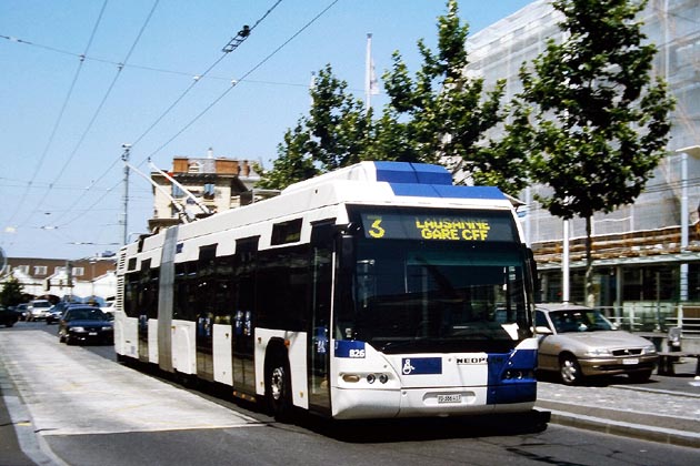 TL Lausanne Gare - 2003-07-13